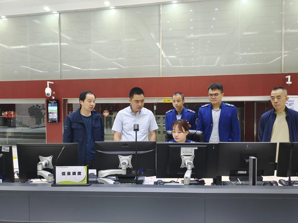 3bbcf504-9ca4-4568-85fc-175cc8050fa5.jpg