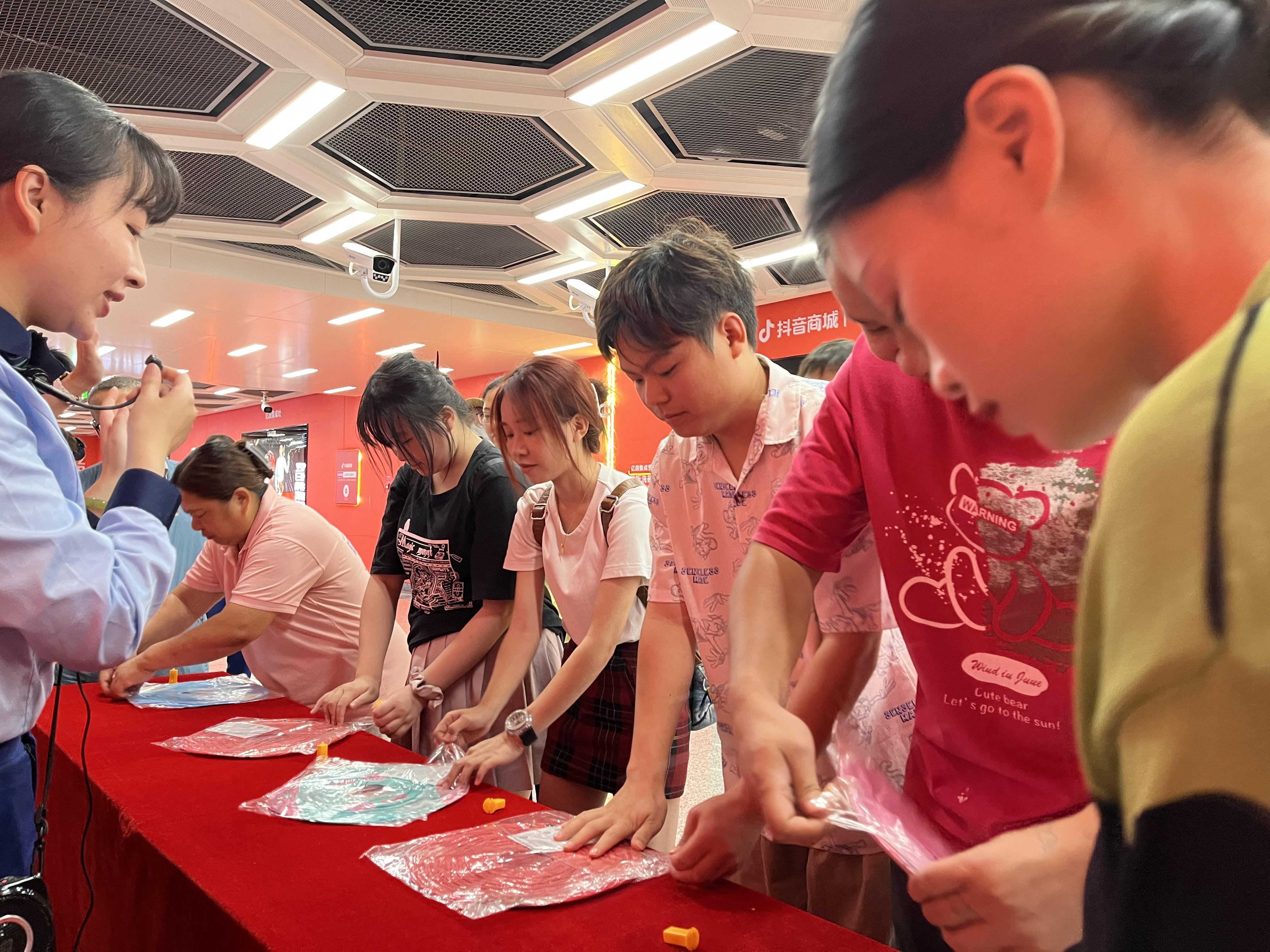 cb2c4408-02d8-44af-9dd6-f0dd44429432.png
