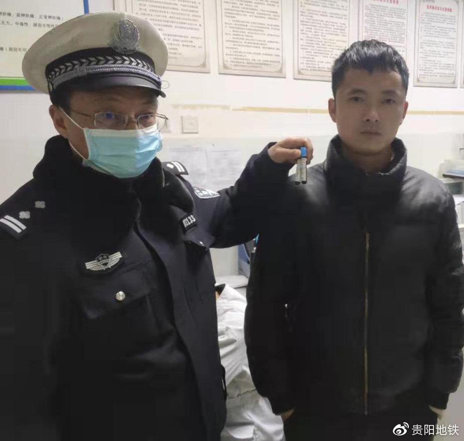 连礼荣疫情期间坚守岗位