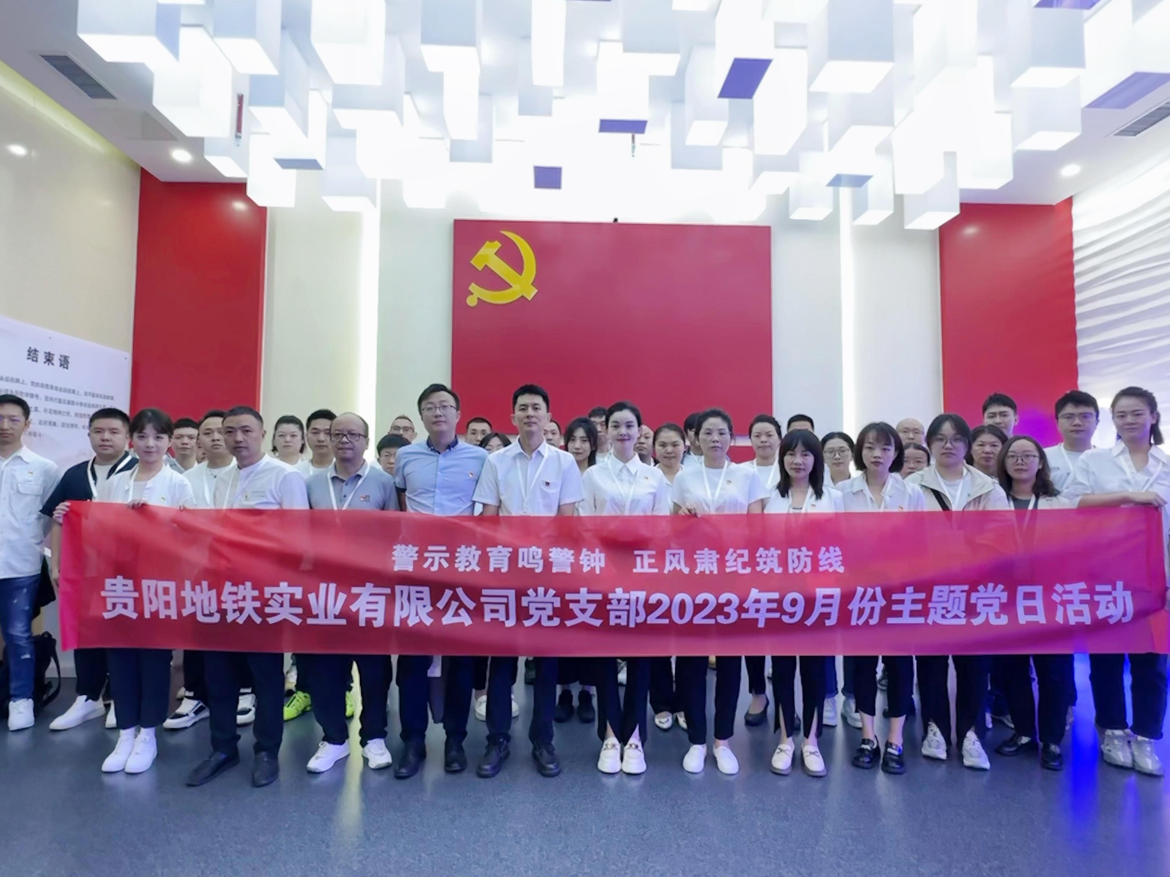 e5da077d-55c2-49a6-b1a3-b3c7ba22faea.jpg