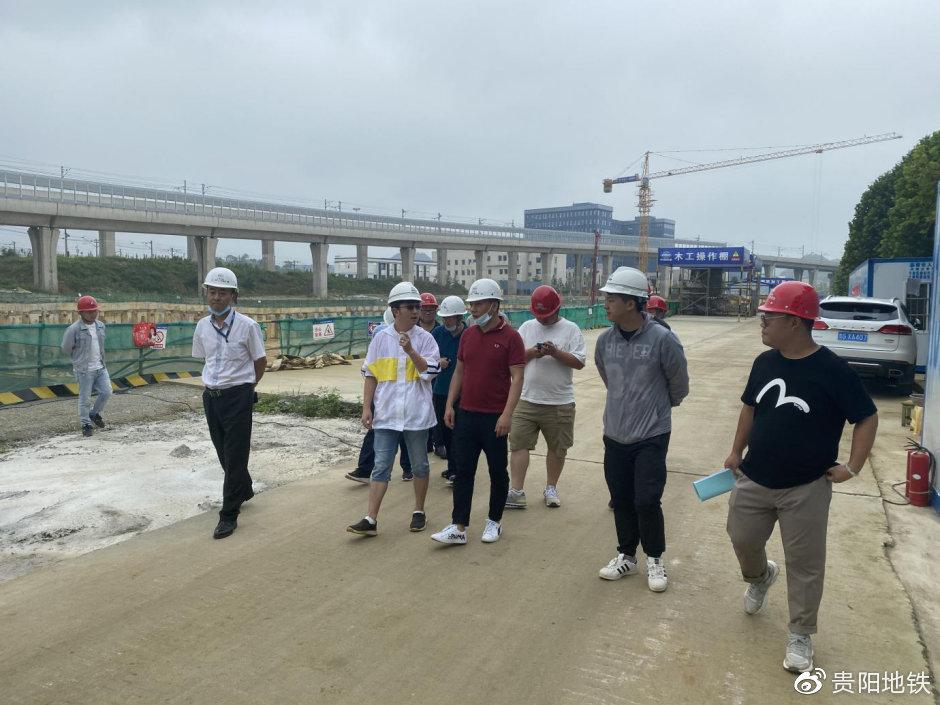 督察组对在建项目开展安全生产管理及文明城市整改落实督查工作